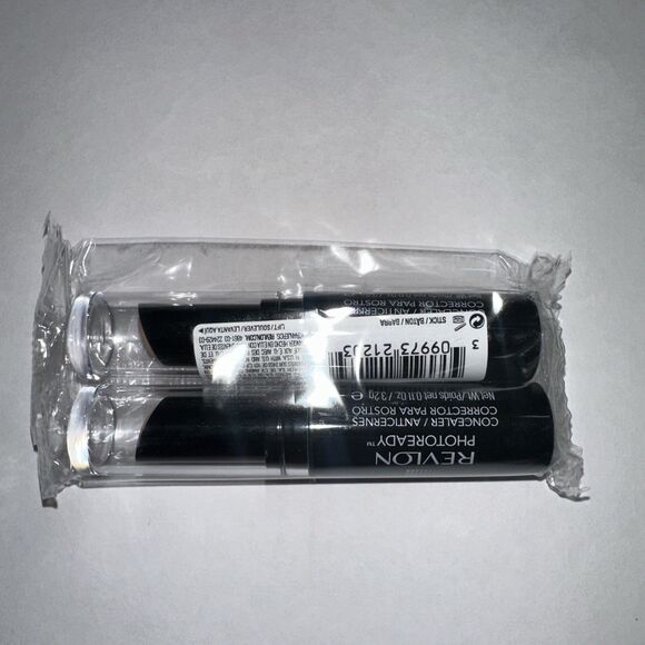 Revlon Photoready Concealer Light Medium #003 Brand New & Sealed X2 - Picture 1 of 4
